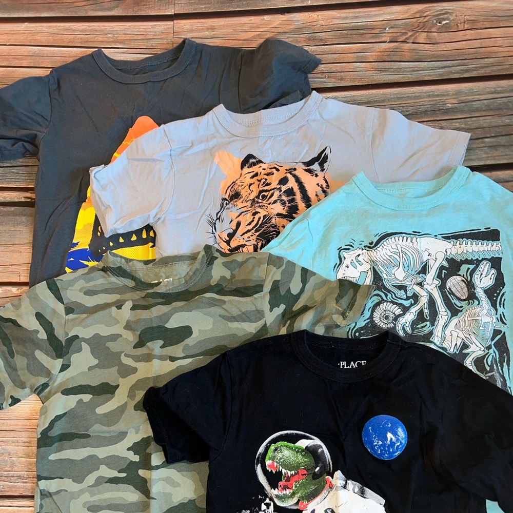 EUC Boys LOT sz 5/6, Childrens place